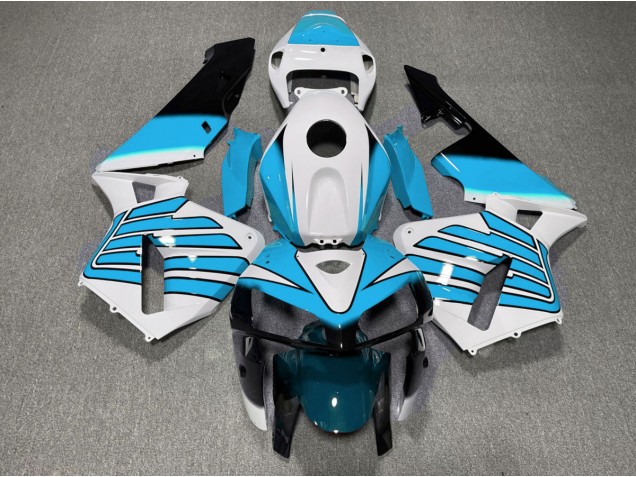 Ailes Bleu Clair & Blanches 05-06 Honda CBR600RR Carénage Ailes Bleu Clair & Blanches 05-06 Honda CBR600RR Carénage