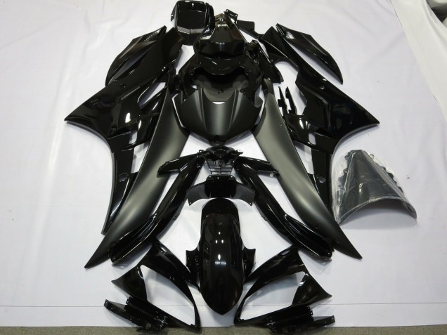 Brillant Uni & Mat 06-07 Yamaha R6 Carénage Brillant Uni & Mat 06-07 Yamaha R6 Carénage