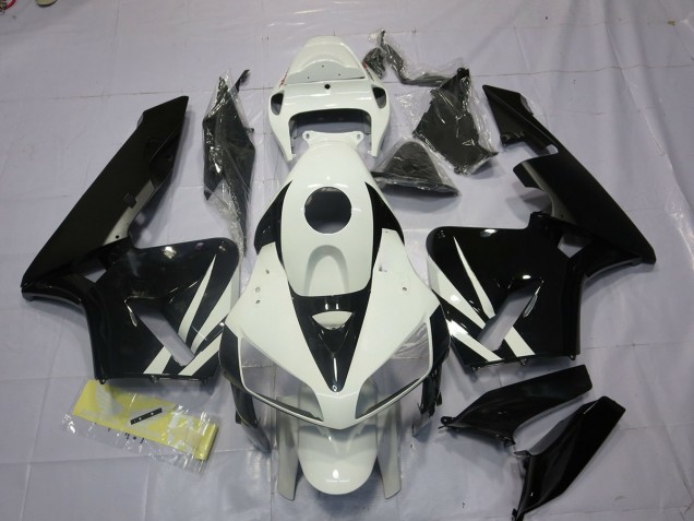 Noir & Blanc 05-06 Honda CBR600RR Carénage Noir & Blanc 05-06 Honda CBR600RR Carénage
