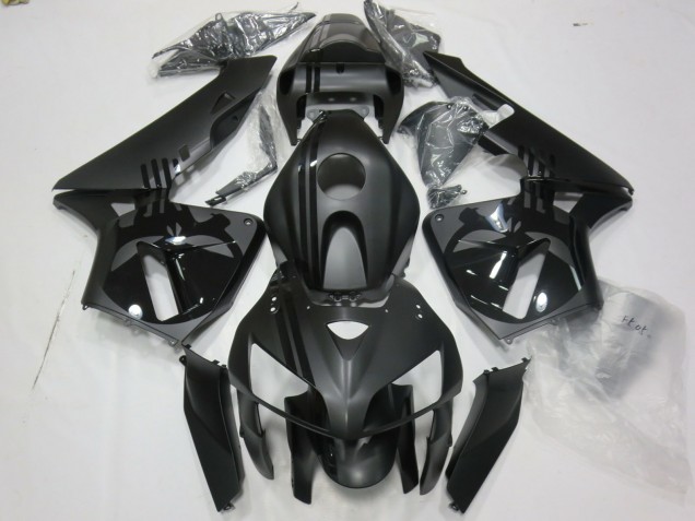 Punisher Noir Mat 05-06 Honda CBR600RR Carénage Punisher Noir Mat 05-06 Honda CBR600RR Carénage