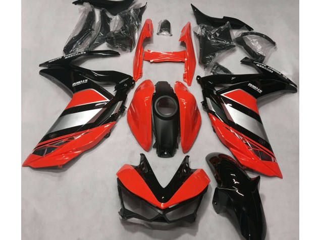 Rouge Yamalube 15-18 Yamaha R3 Carénage Rouge Yamalube 15-18 Yamaha R3 Carénage