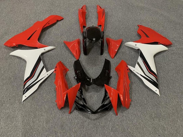 Style Rouge & Blanc Brillant 11-24 Suzuki GSXR 600-750 Carénage Style Rouge & Blanc Brillant 11-24 Suzuki GSXR 600-750 Carénage